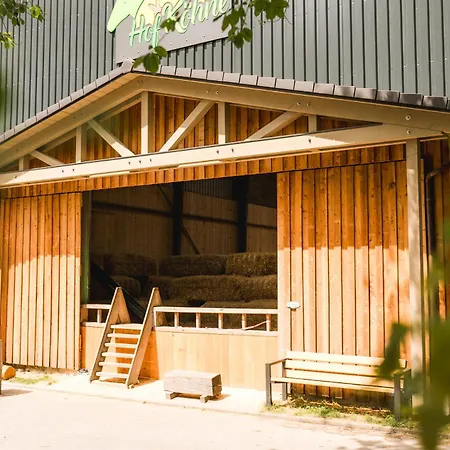 Apartment Hof Koehne - Altes - Hund Schmallenberg